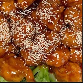 30 芝麻鸡SESAME CHICKEN